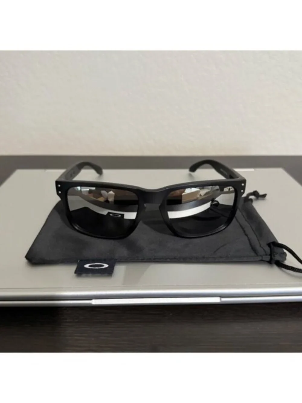 OO9102 Oakley Holbrook Silver Reflective Lenses - Picture 3 of 7